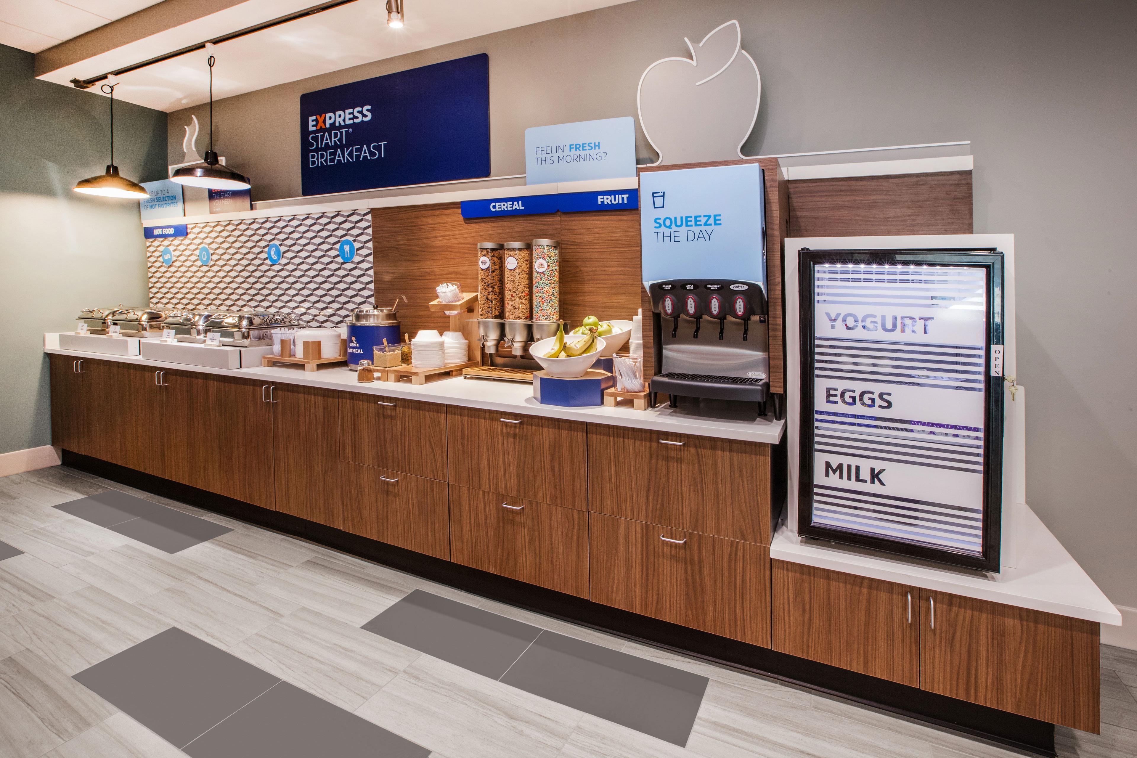 Holiday Inn Express & Suites Watsonville By Ihg Exteriör bild