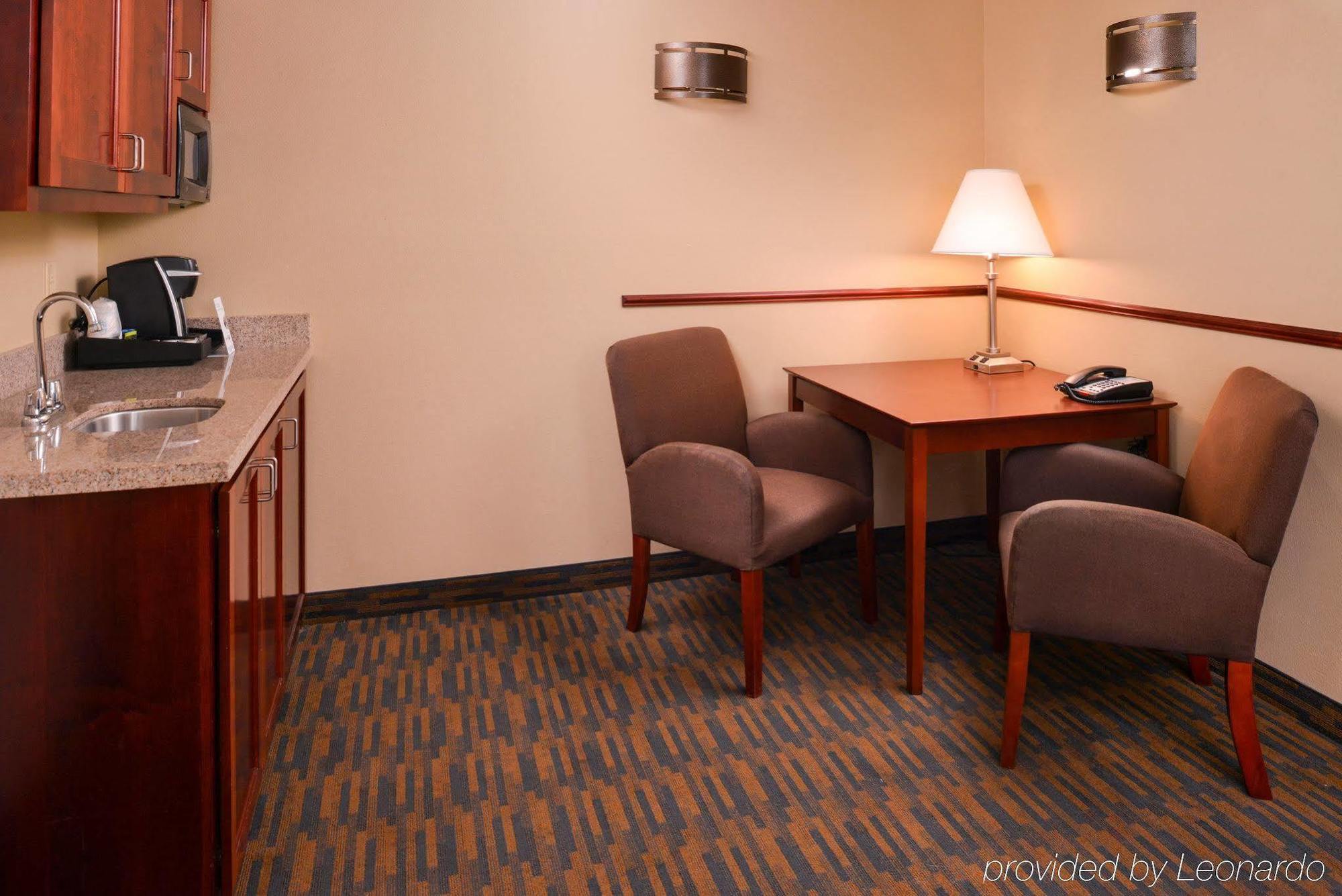 Holiday Inn Express & Suites Watsonville By Ihg Exteriör bild